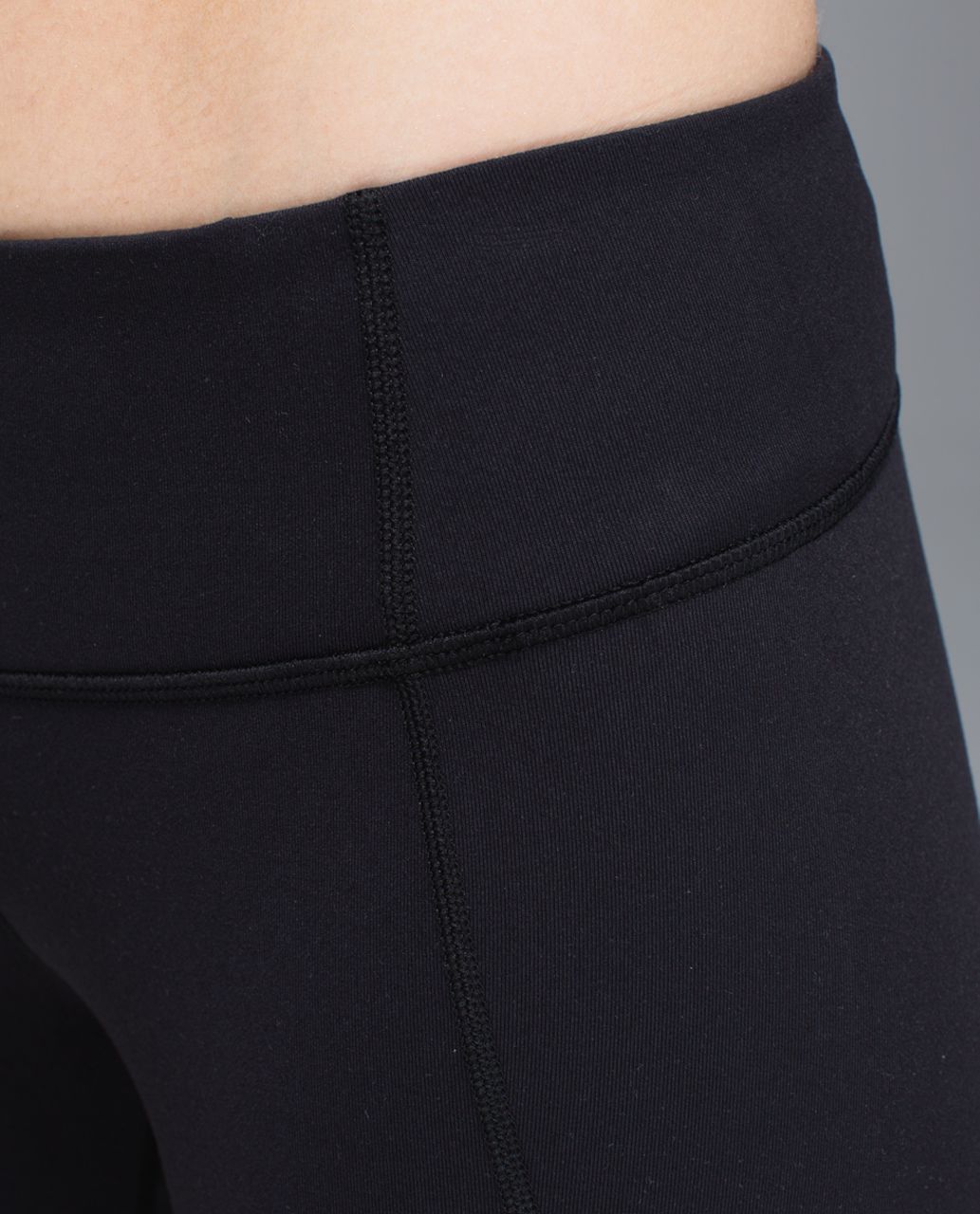 Lululemon Gather & Crow Crop *Full-On Luon - Black