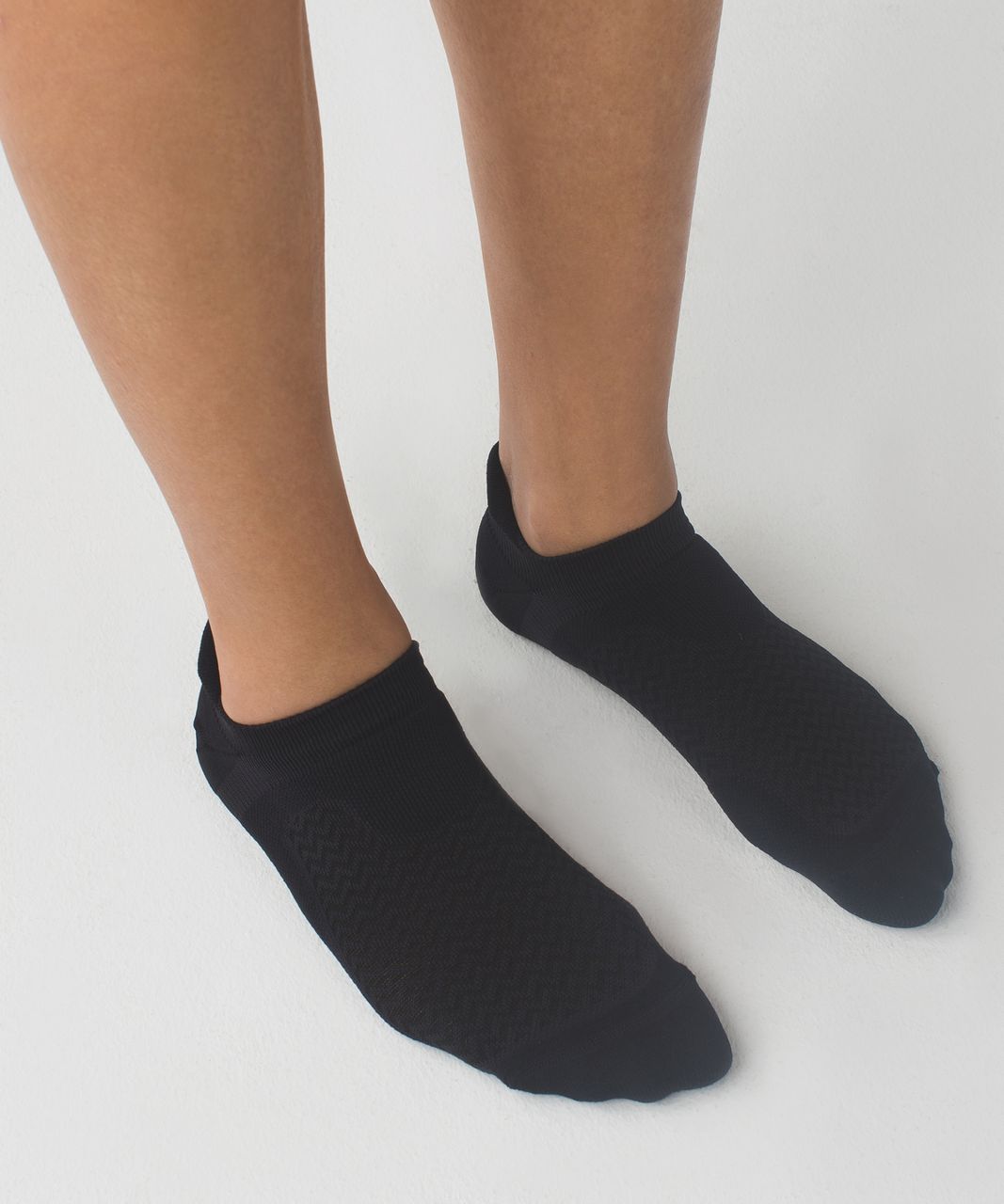 Lululemon Women's Ultimate No Show Run Sock *Ergo Toes - Womens No Show Chevron Black