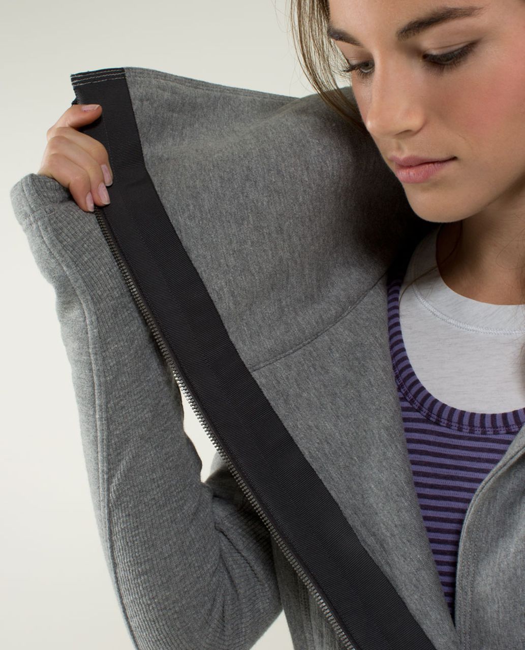 Lululemon Virasana Blanket Wrap - Heathered Medium Grey / Silver Spoon / Heathered Medium Grey