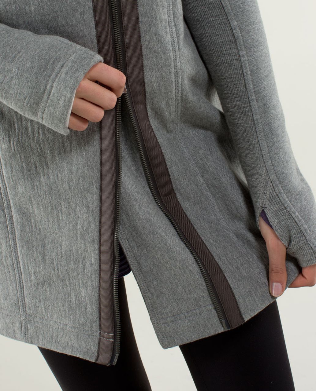 Lululemon Virasana Blanket Wrap - Heathered Medium Grey / Silver Spoon / Heathered Medium Grey