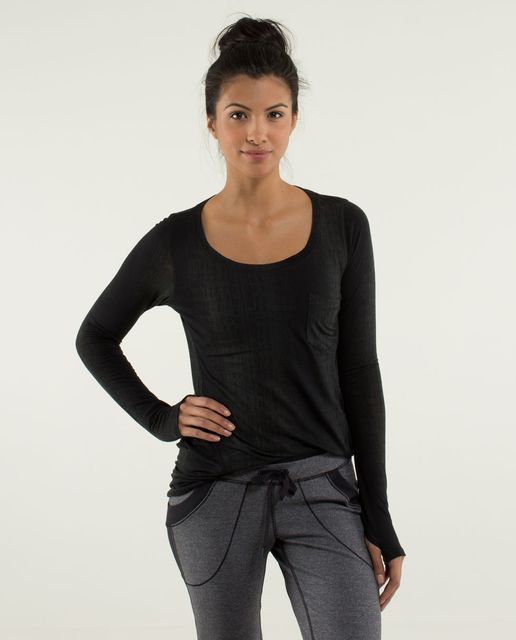 LULULEMON BLACK QUARTER ZIP LONG SLEEVE SHIRT WOMENS 4 TOP LULU