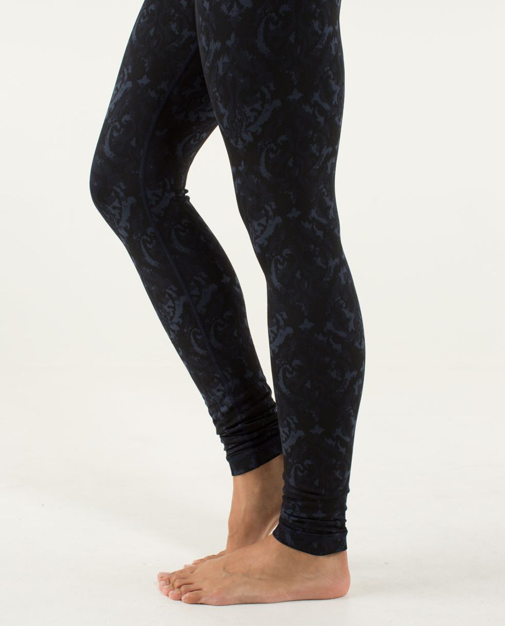 Lululemon Wunder Under Pant - Beautiful Baroque Inkwell / Micro Macro Stripe Surge