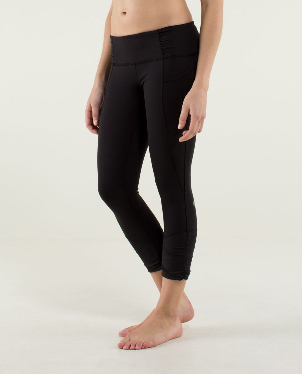 Lululemon Women's Practice Daily Crop *Full-On Luon in Black Size 4