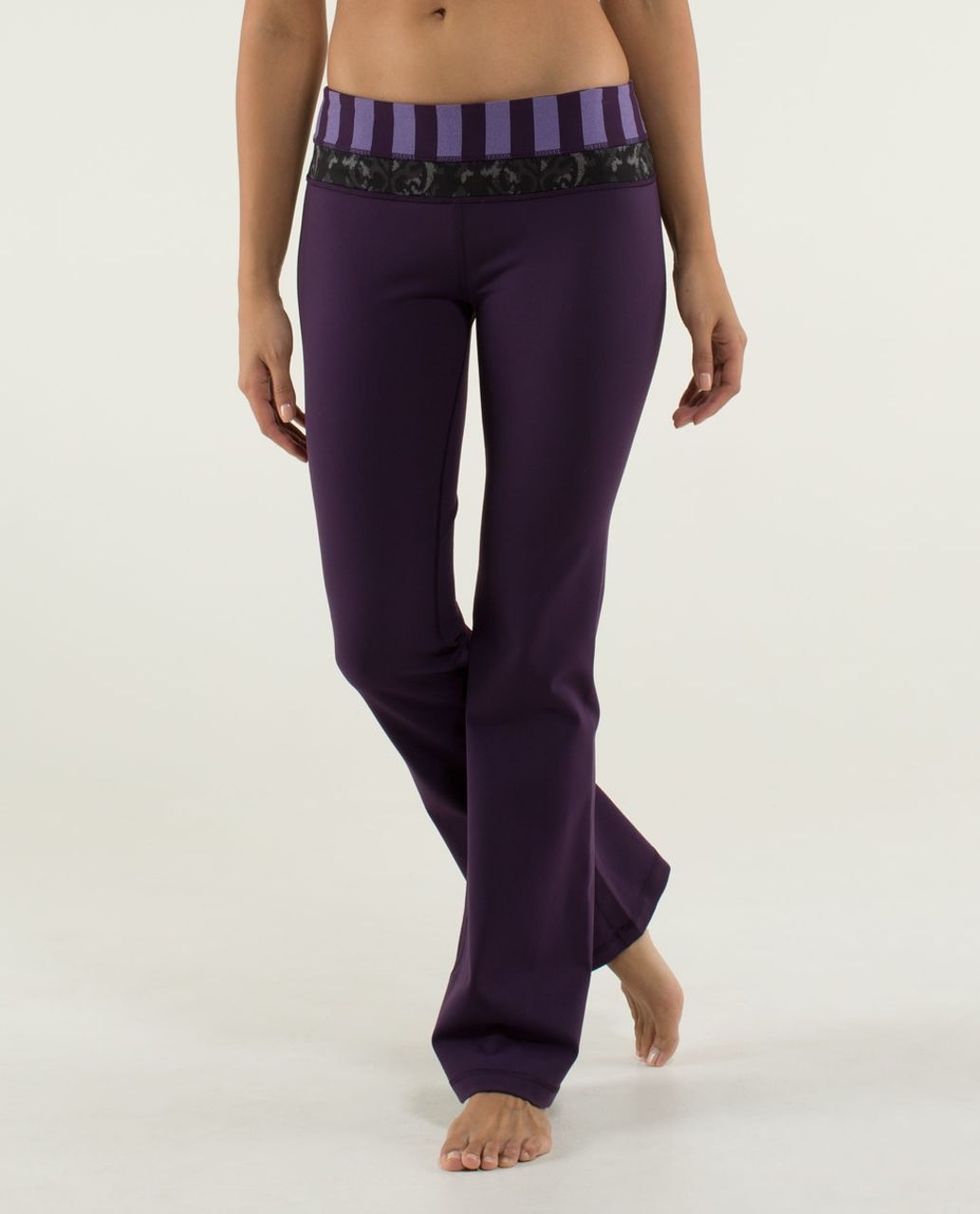 Lululemon Groove Pant (Regular) *Full-On Luon - Deep Zinfandel / Micro Macro Stripe Deep Zinfandel / Beautiful Baroque Black