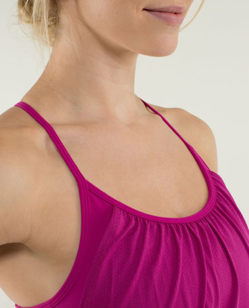 Lululemon No Limits Tank Top/Built in Bra Pink Purple Raspberry Racerback- small