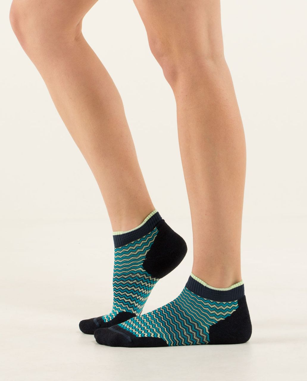 Lululemon Women's Ultimate Padded Run Sock - Womens Padded Chevron Inkwell