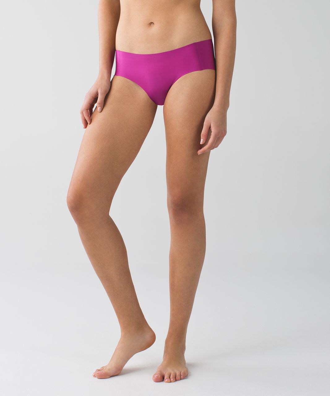 Lululemon Light As Air Hipster - Raspberry