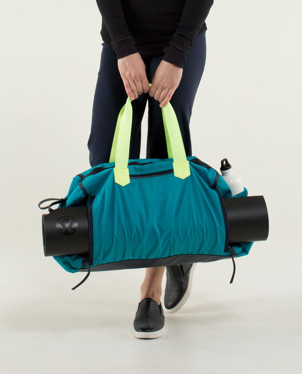 Lululemon Weekend Warrior Bag - Surge / Clear Mint / Inkwell