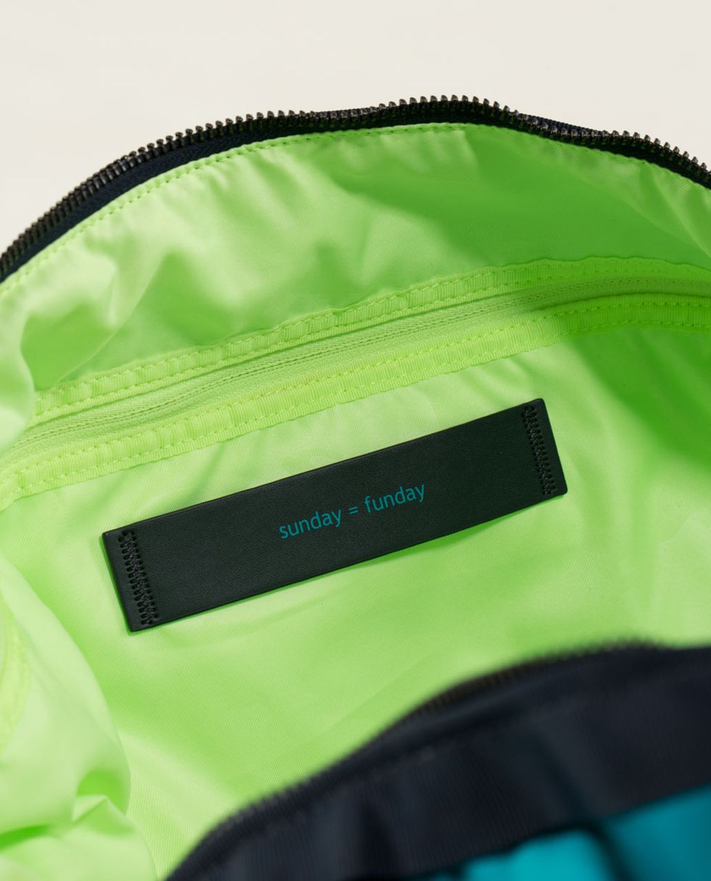 Lululemon Weekend Warrior Bag - Surge / Clear Mint / Inkwell