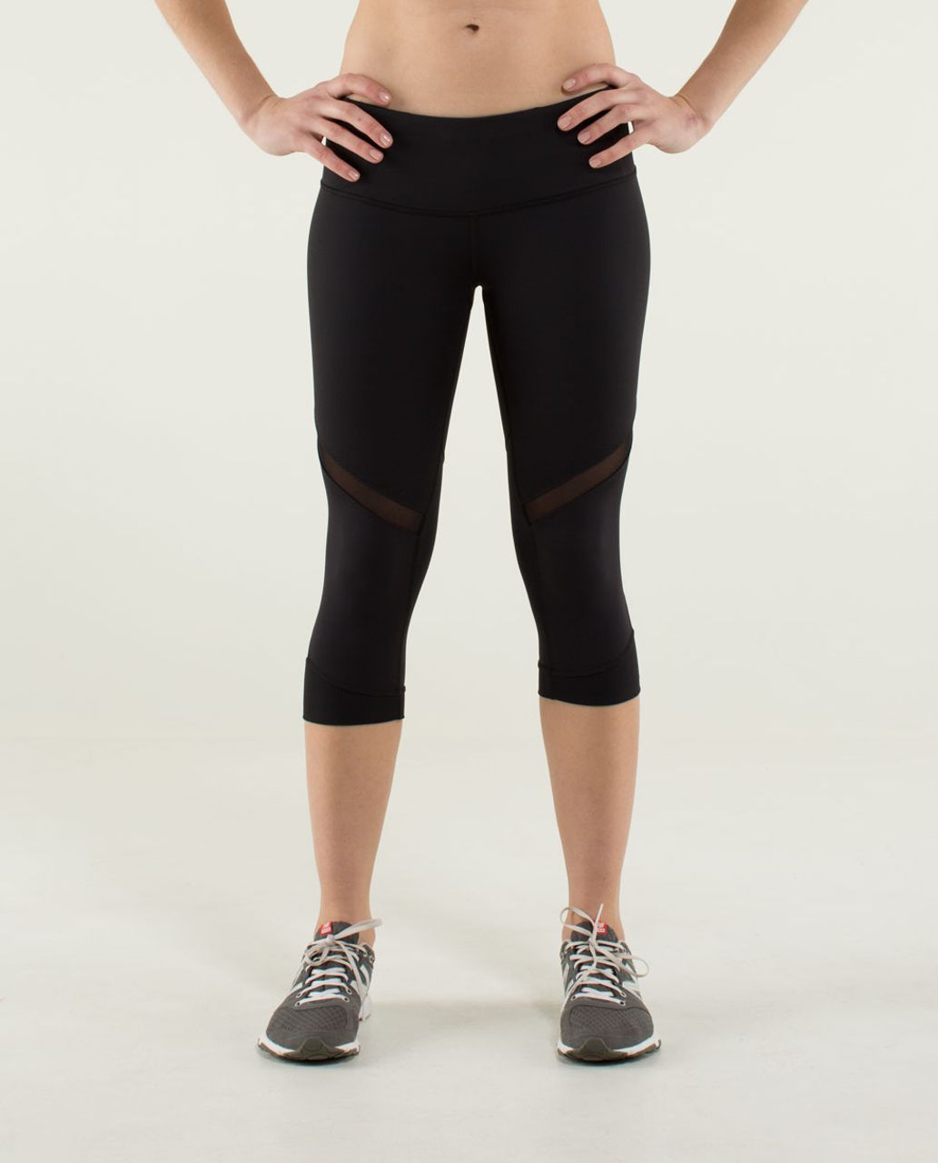 Lululemon Core Kicker Crop - Black