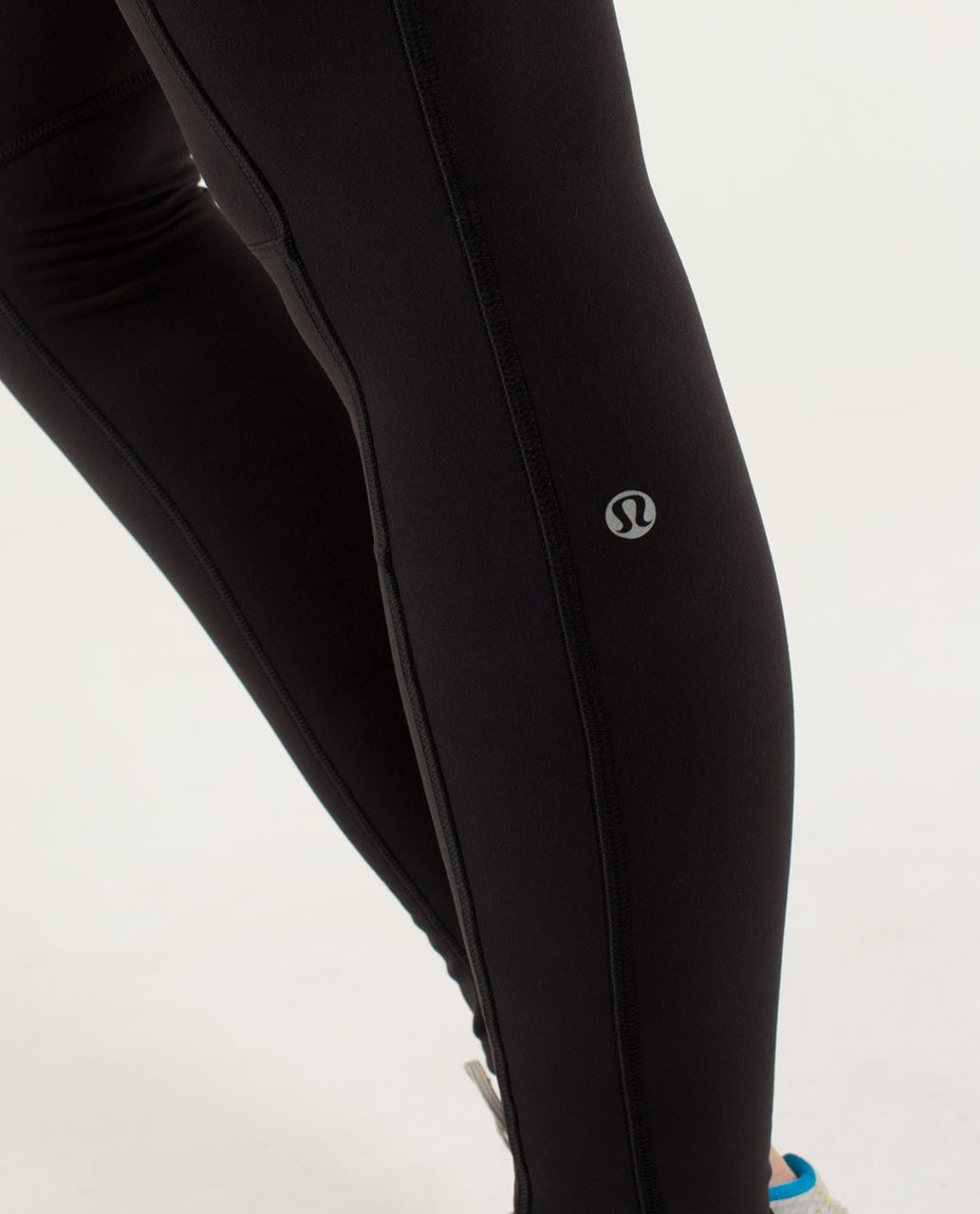 Lululemon Speed Tight *Tech - Black / Assorted Stripe Surge