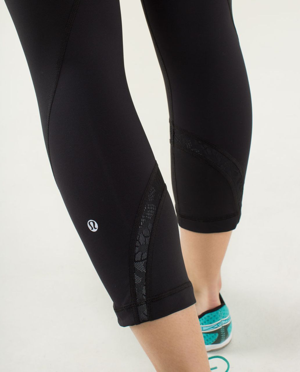 Lululemon Inspire Crop II Mesh Black 8 Black: Buy Online at Best