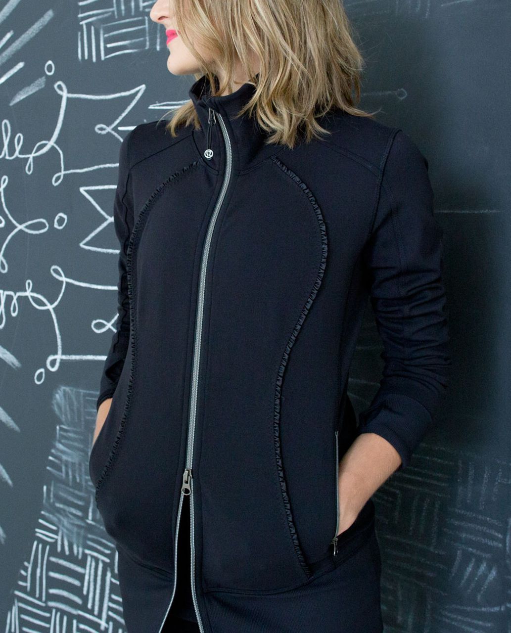 Lululemon Nice Asana Jacket *Ruffle - Black