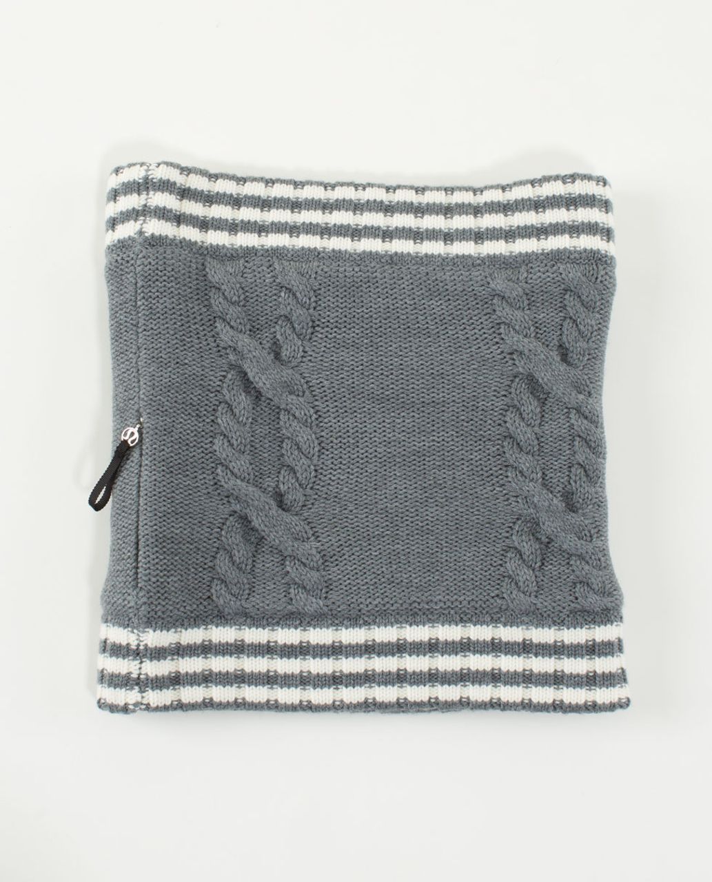 Lululemon Keepin' It Real Cozy Neck Warmer - Heathered Medium Grey / Angel Wing