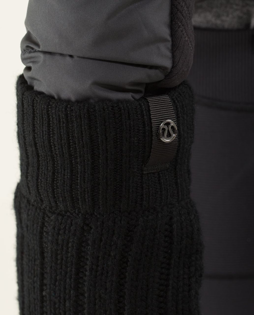 Lululemon Keepin' It Cozy Mittens - Black / Angel Wing