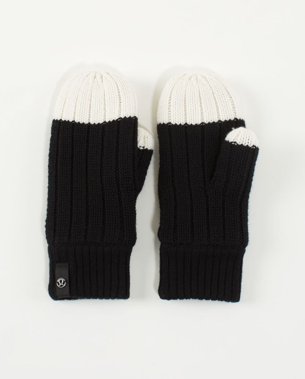 Lululemon Keepin' It Cozy Mittens - Black / Angel Wing