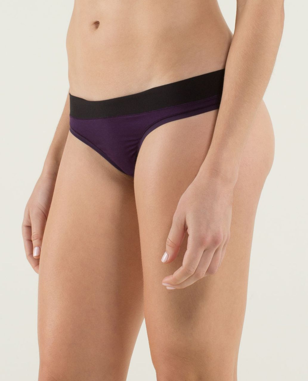 Lululemon Mula Bandhawear Thong - Deep Zinfandel / Black