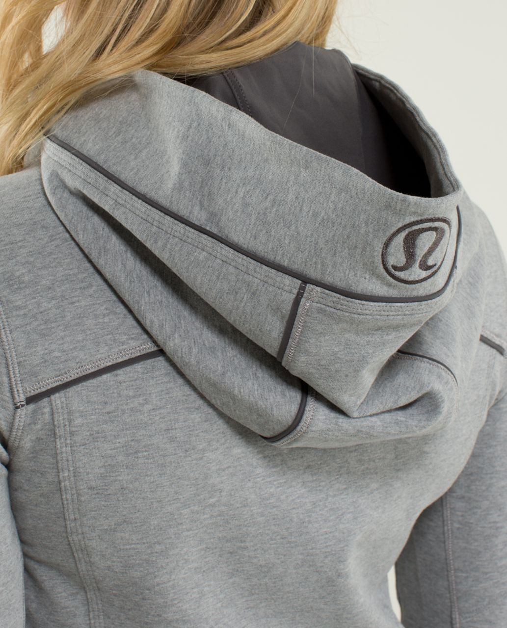 Lululemon Live Simply Jacket II - Heathered Medium Grey / Ambient Grey / Soot Light