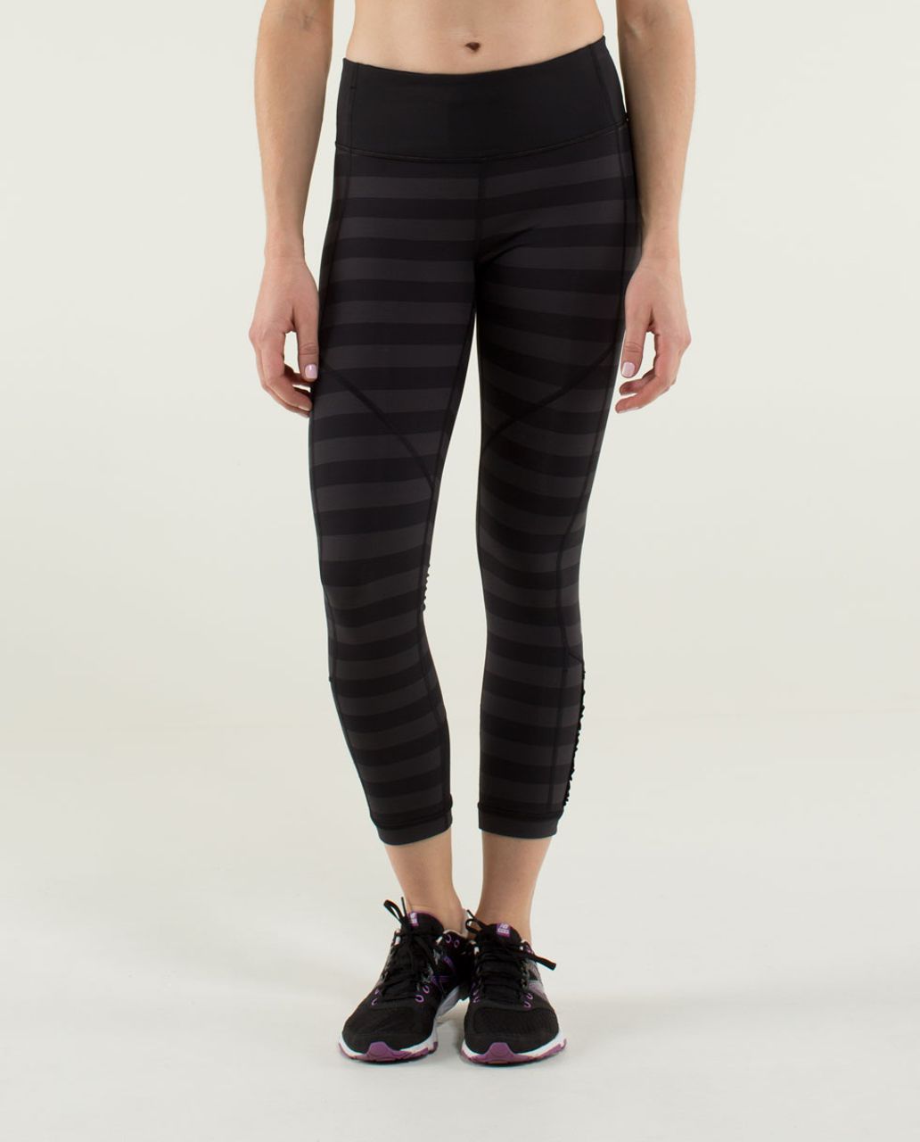 Lululemon Run: Reflect Crop - Black - lulu fanatics