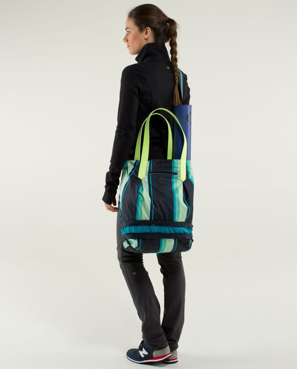 Lululemon Enlighten And Expand Tote - Assorted Stripe Vertical Printed Surge