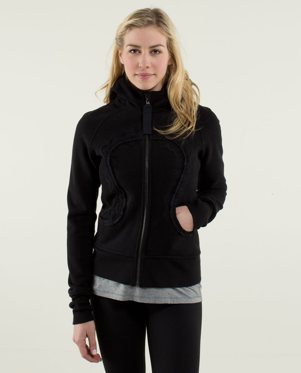 Lululemon Full Length Black Lux Scuba Hoodie- Women's 6 – Change