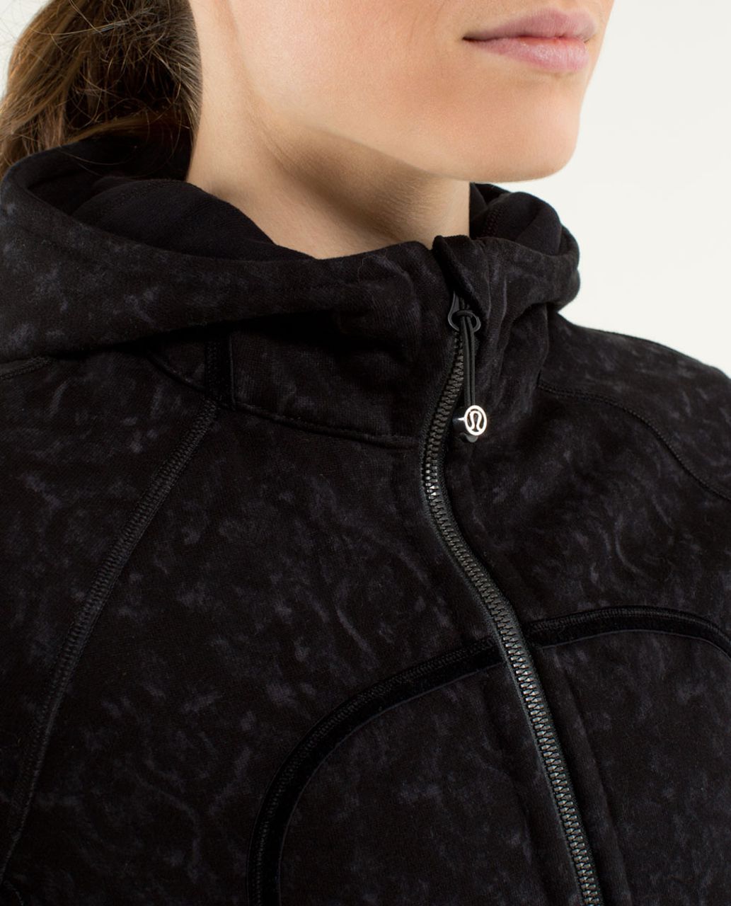 Lululemon Scuba Hoodie *Bow - Beautiful Baroque Black / Black / Beautiful Baroque Black / Black