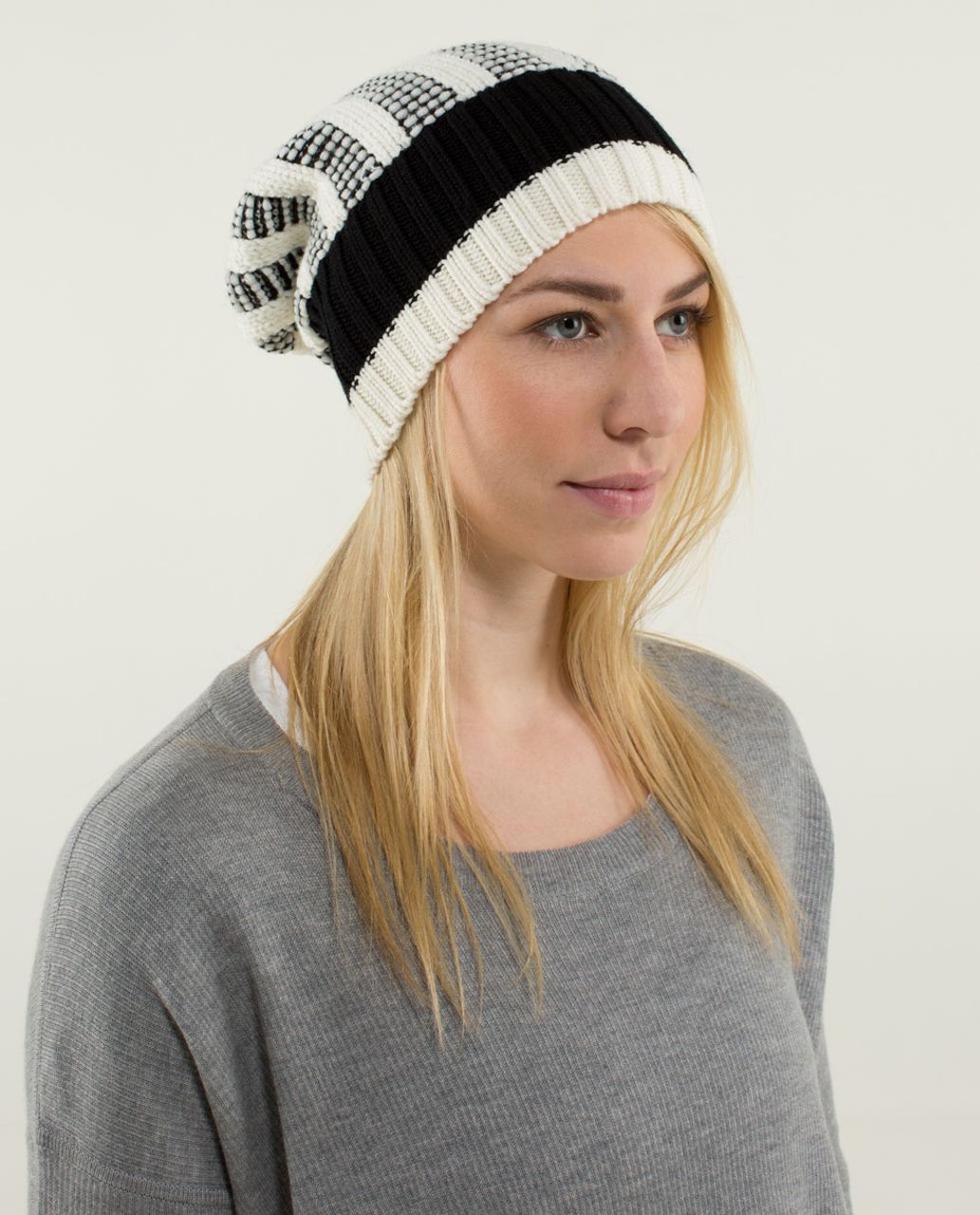 Lululemon Keepin' It Cozy Toque - Angel Wing / Black - lulu fanatics