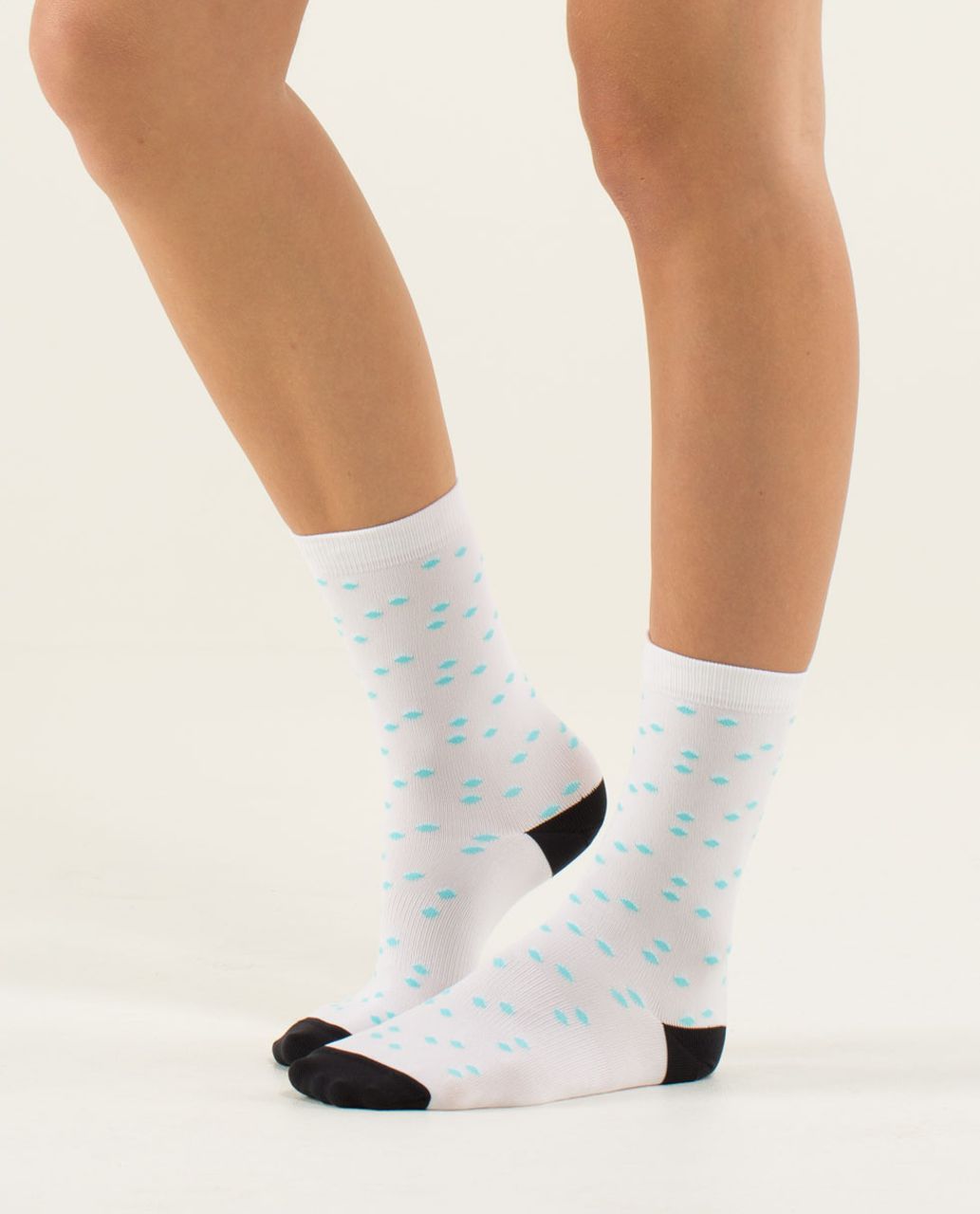 Lululemon Run For Fun Sock - Random Dot White