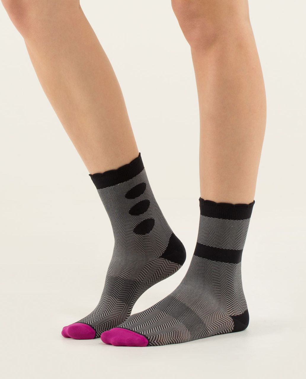 Lululemon Run For Fun Sock - Chevron Mesh Black