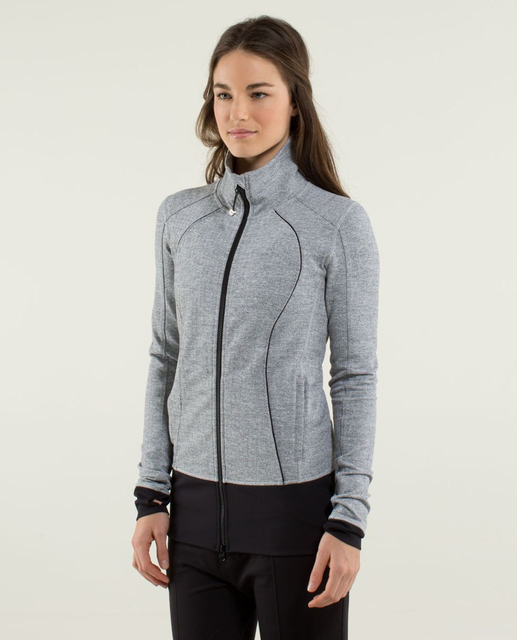 Lululemon Daily Practice heathered herringbone jacket (size 4), Women's  Fashion, Activewear on Carousell