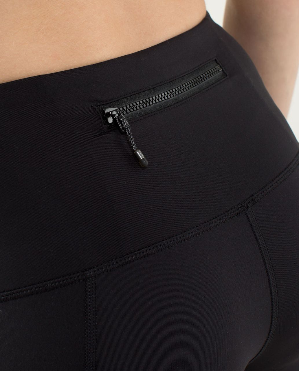 Lululemon Runday Crop - Black / Brisk Bloom Black White