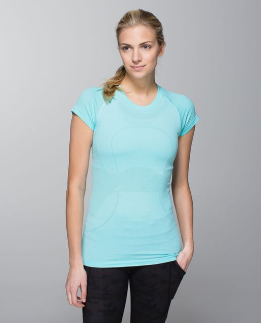 Lululemon Run: Swiftly Tech Short Sleeve Scoop - Heathered Cadet Blue ...