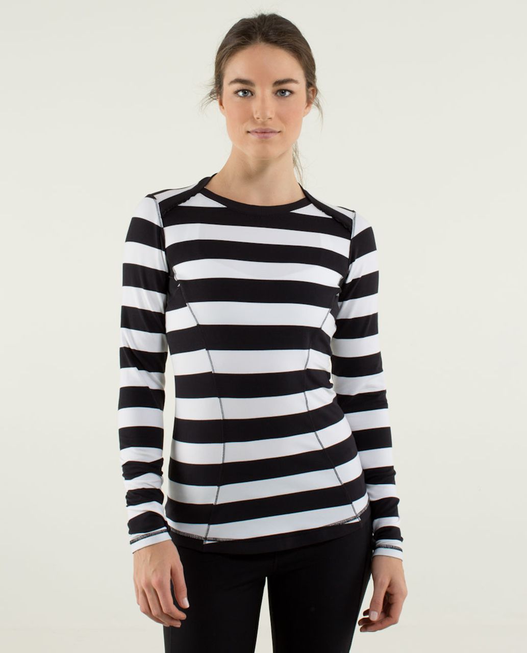 Lululemon Womens Size 4 Long Sleeve Black / Striped / White (s)