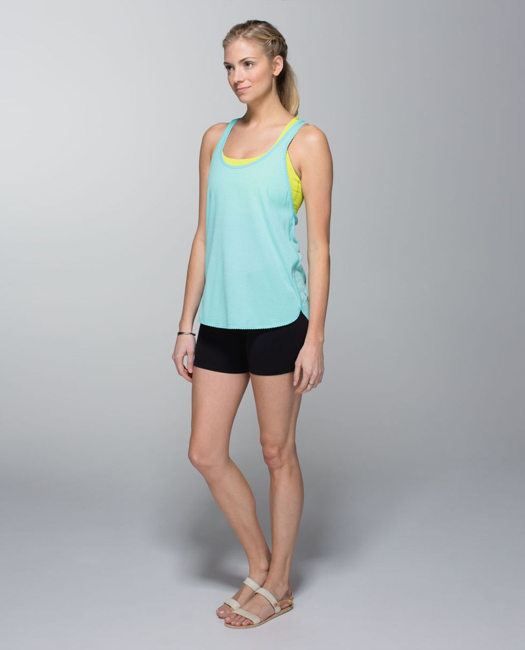 Lululemon 105 F Singlet *Silver - Angel Blue