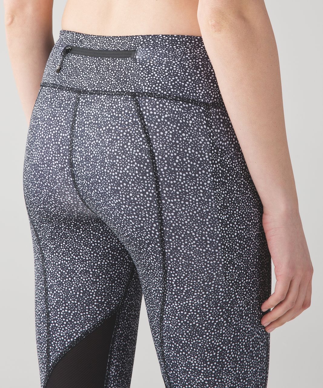 Lululemon Pace Rival Crop - Freckle Flower Black White / Black