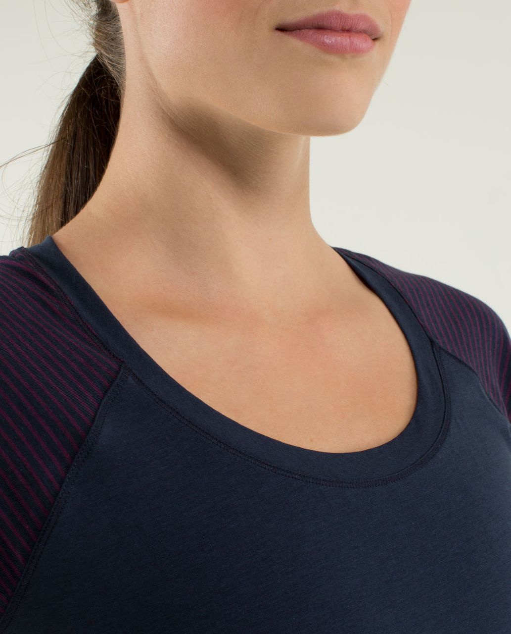 Lululemon Dhyana Short Sleeve - Inkwell / Hyper Stripe Plum