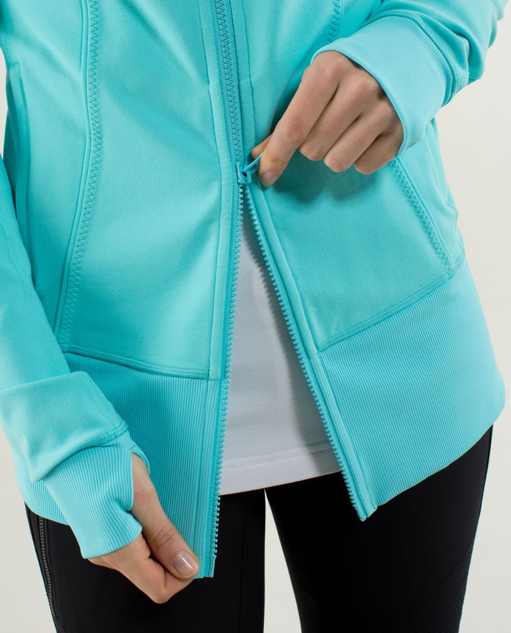 Lululemon Nice Asana Jacket - Angel Blue