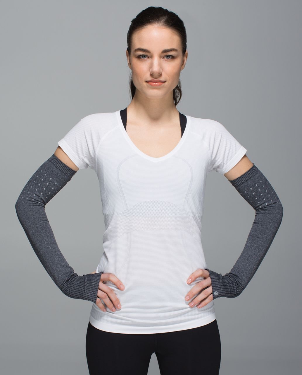 Lululemon Swiftly Arm Warmers - Heathered Black