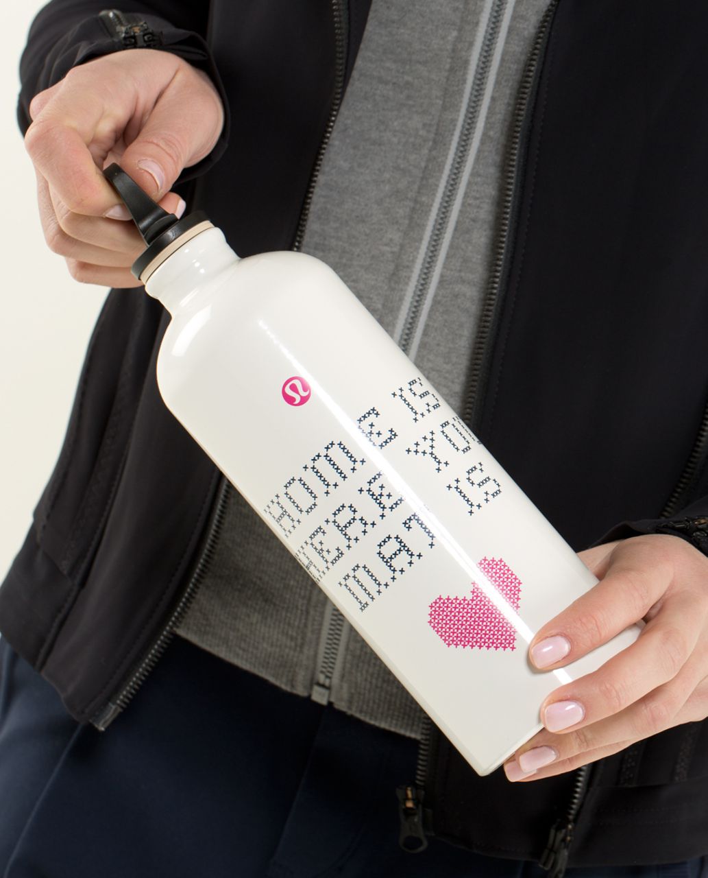 Lululemon Sigg 1L Bottle - White / Paris Perfection