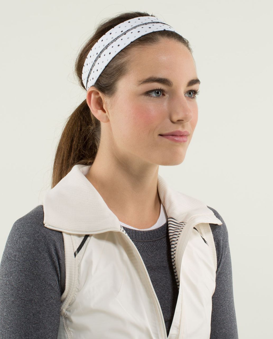 Lululemon Fly Away Tamer Headband - Chevron Dot White