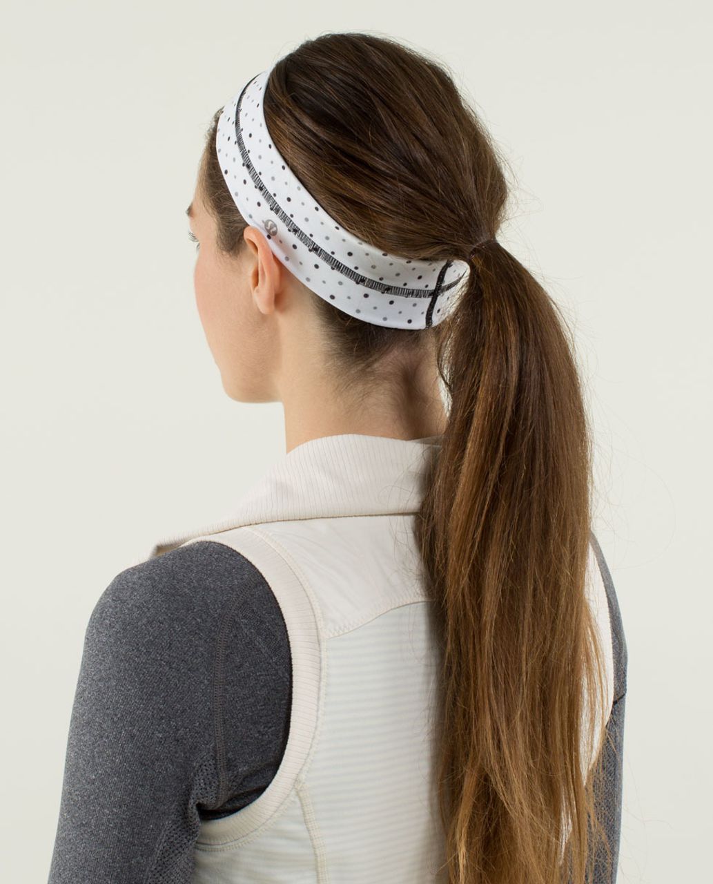 Lululemon Fly Away Tamer Headband - Chevron Dot White