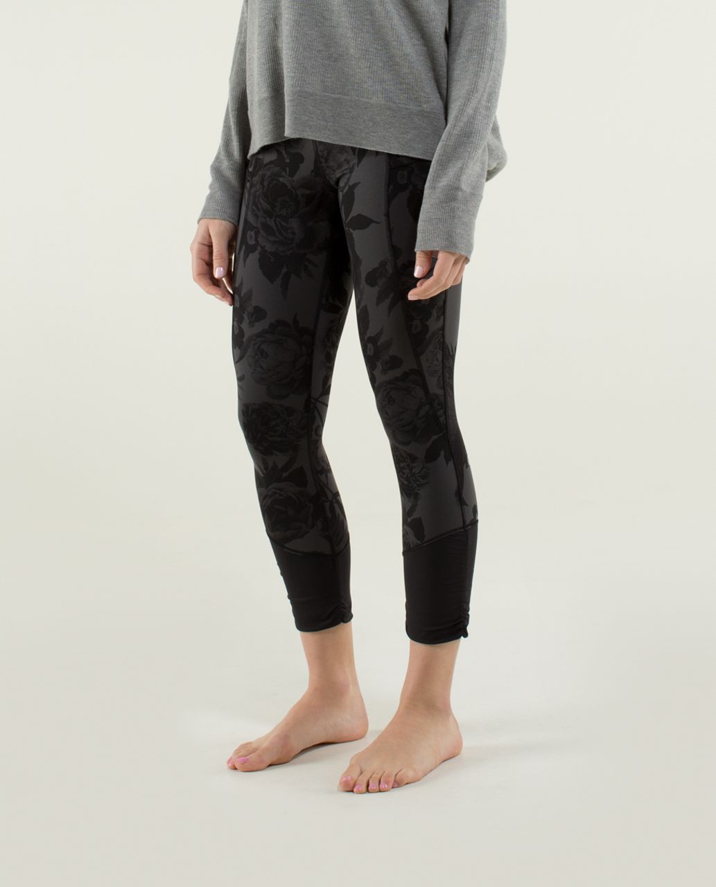 Lululemon Practice Daily Crop - Brisk Bloom Black Soot / Black - lulu ...