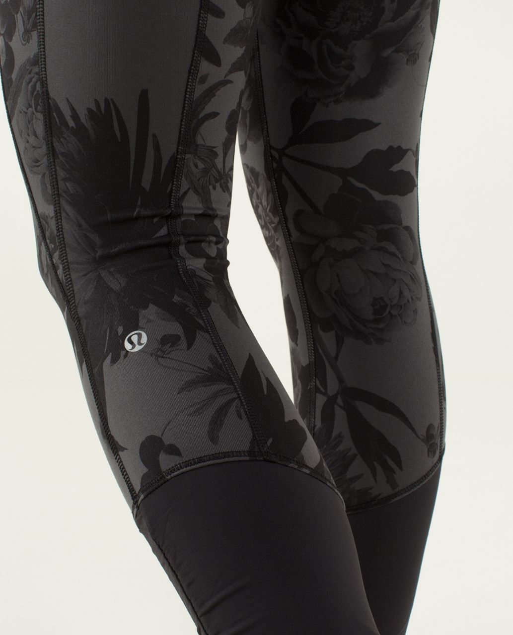 Lululemon Practice Daily Crop - Brisk Bloom Black Soot / Black