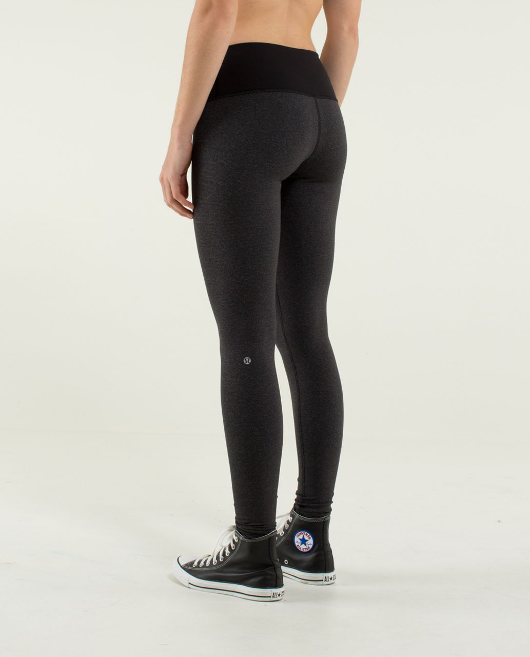 Lululemon Wunder Under Crop Wee Are From Space Cashew Black size 6 NWT 2014  Luon