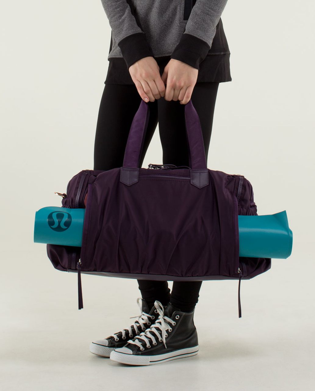 Lululemon Weekend Warrior Bag - Deep Zinfandel