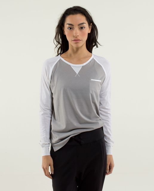 Lululemon Weightless Crew - Black - lulu fanatics