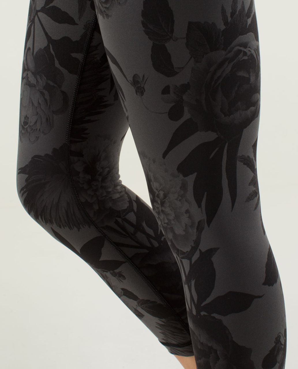 Lululemon Wunder Under Crop - Brisk Bloom Black Soot / Black