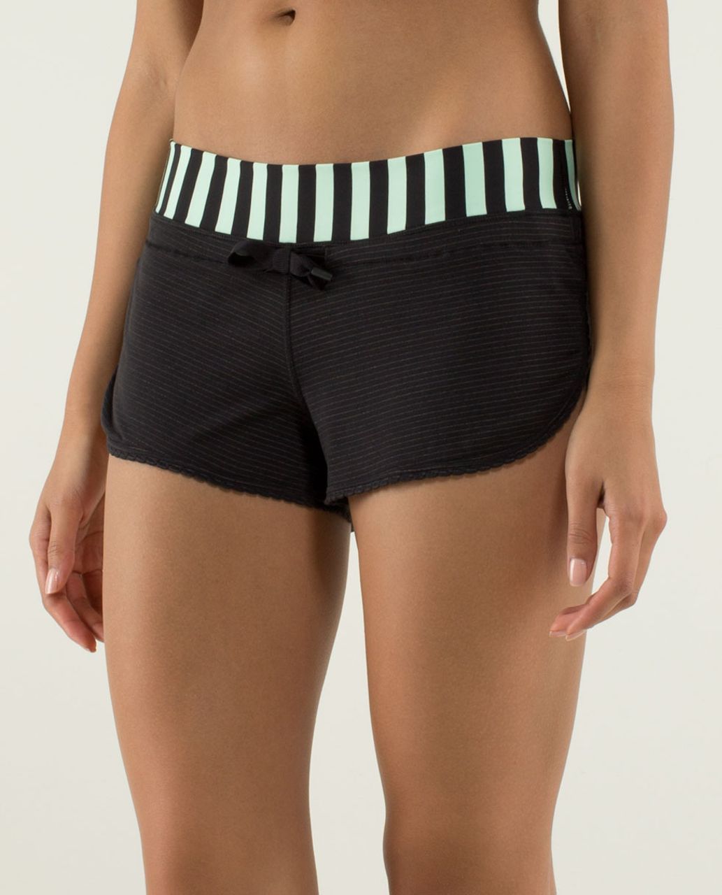 Lululemon Bhakti Yoga Short - Black / Apex Stripe Fresh Teal