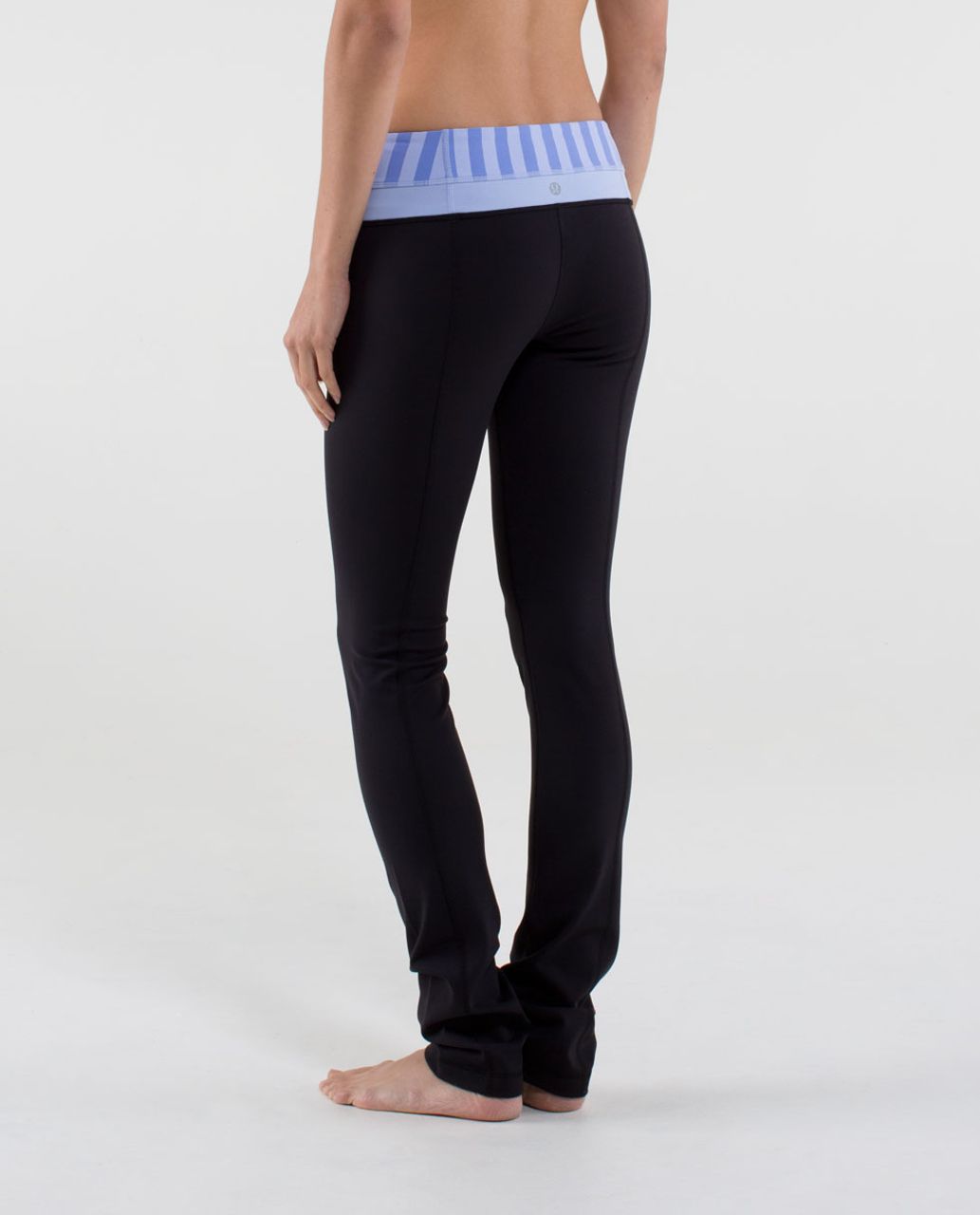 Lululemon Skinny Groove Pant *Full-On Luon - Black / Apex Stripe Lavender Dusk / Lavender Dusk