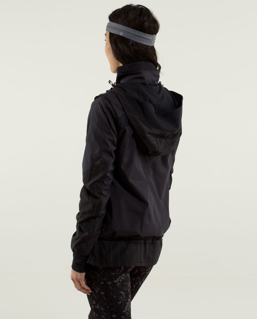 Lululemon Run:  Bandit Jacket *Reflective - Black